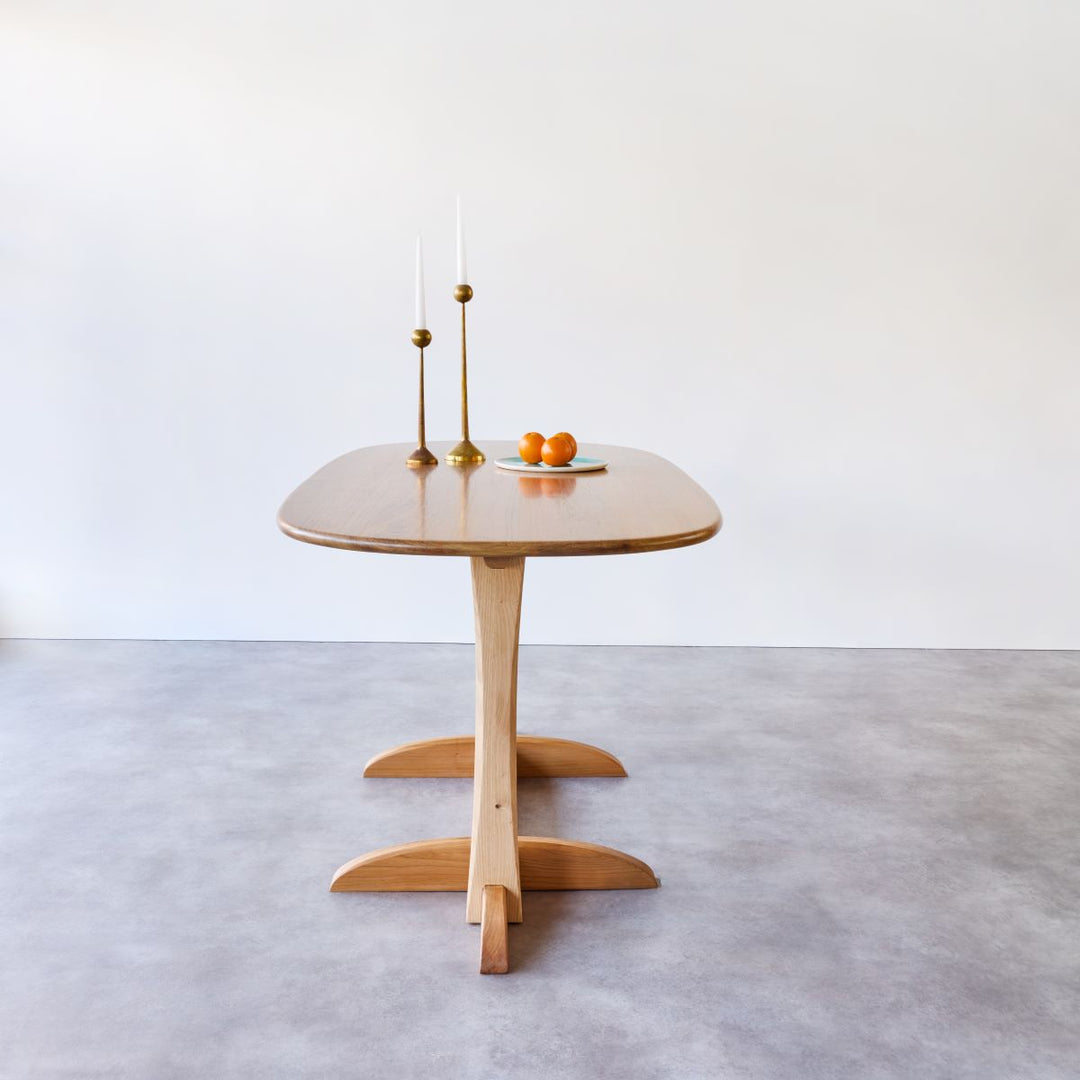 Blaze dining table