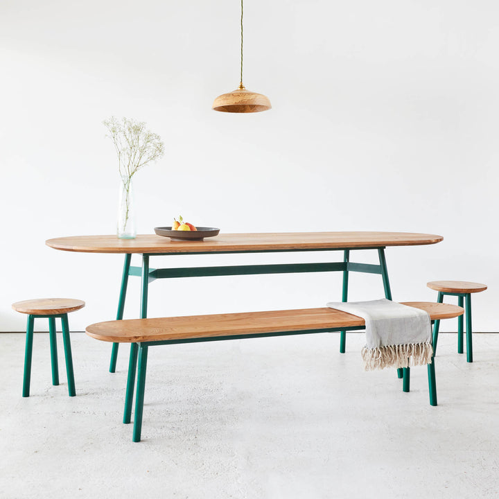 Muse Table - Goldfinger - Sustainable furniture - Powder-coated steel legs