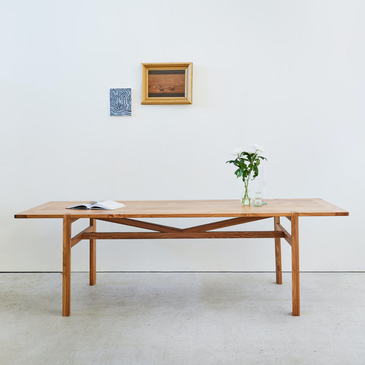 Sylvan dining table