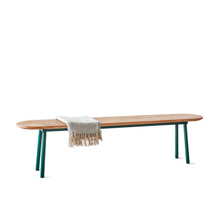 Muse Bench - Goldfinger - Sustainable furniture - Powder-coated steel legs