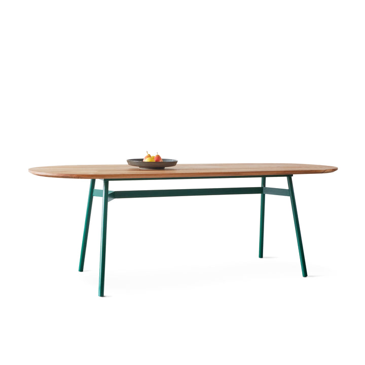 Muse Table - Goldfinger - Sustainable furniture - Powder-coated steel legs