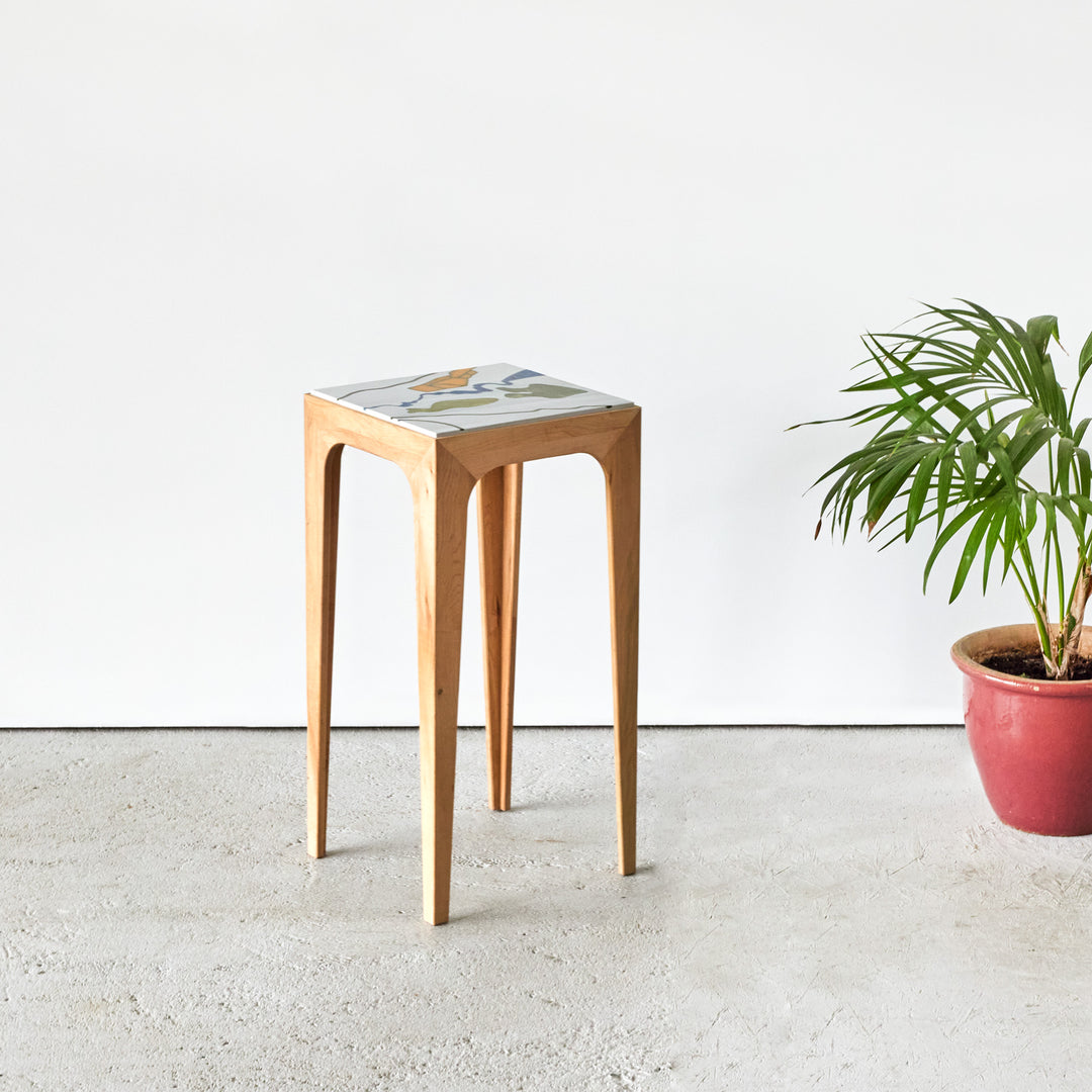 Peshawar Side table - Goldfinger x ISHKAR - Handcrafted Maple - Marble Pietra Dura - Sustainable Furniture